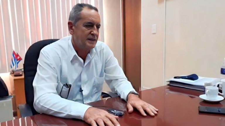 Presidente de CADECA pasa a dirigir el Banco Central de Cuba