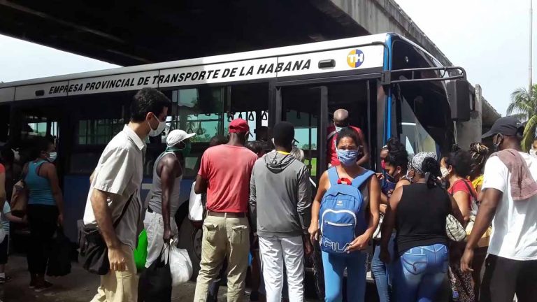 MW Urbanos: aplicación para el seguimiento en tiempo real de las guaguas en La Habana