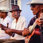 músicos callejeros cuba