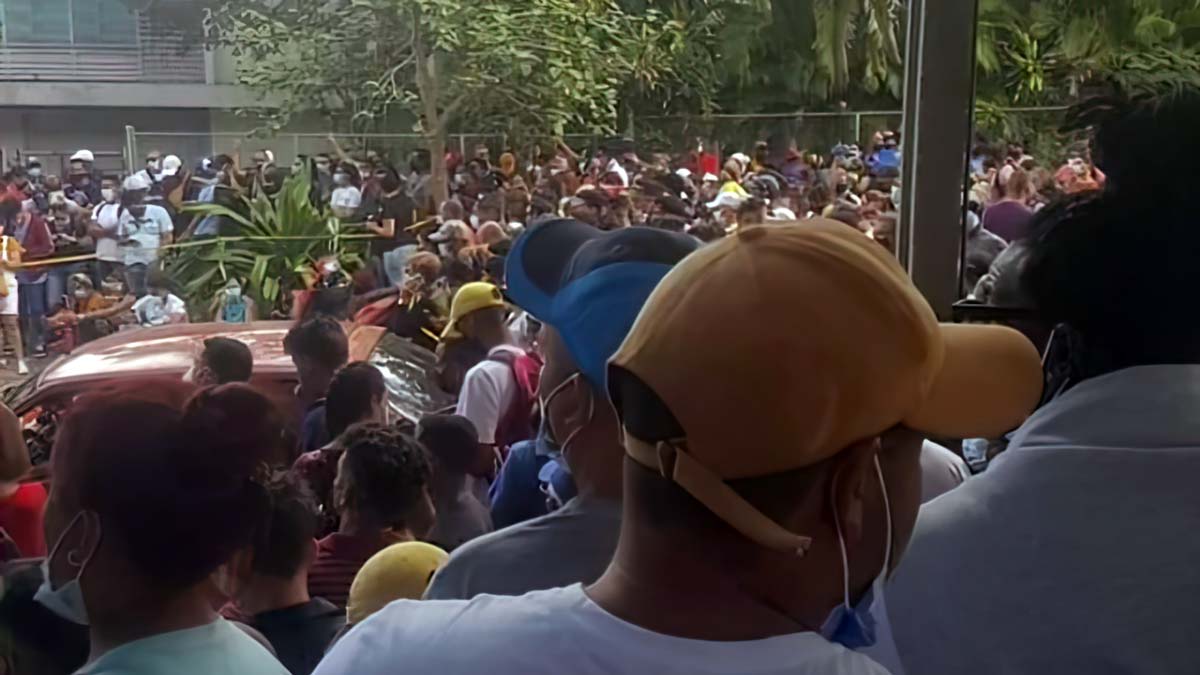 cubanos protestan habana embajada panama