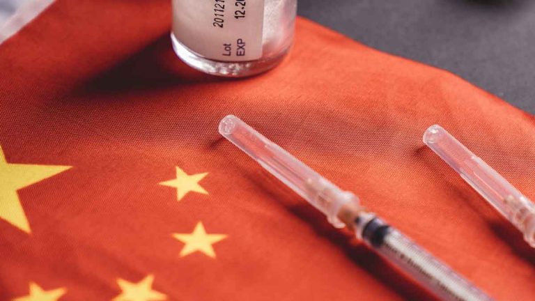 Alérgicos al timerosal en Cuba recibirán vacuna china Sinopharm